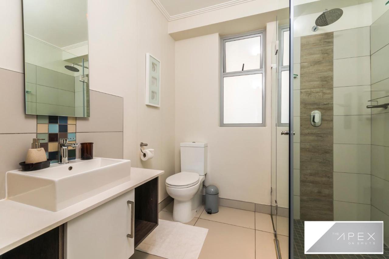 Appartamento The Apex On Smuts Johannesburg Esterno foto