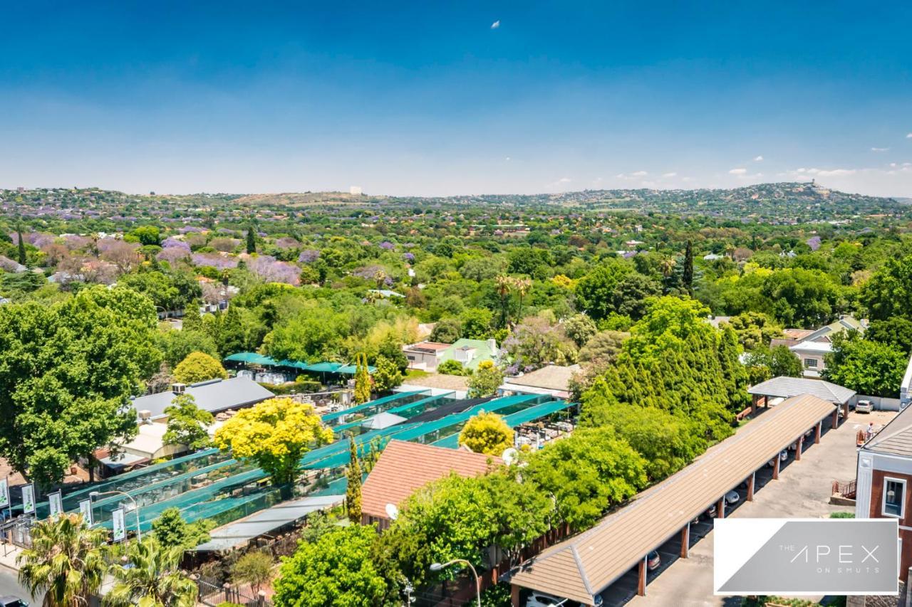 Appartamento The Apex On Smuts Johannesburg Esterno foto