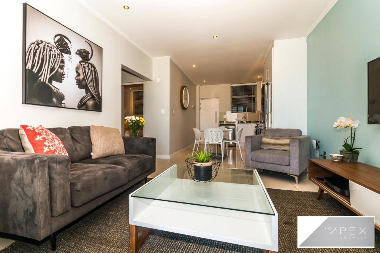 Appartamento The Apex On Smuts Johannesburg Esterno foto
