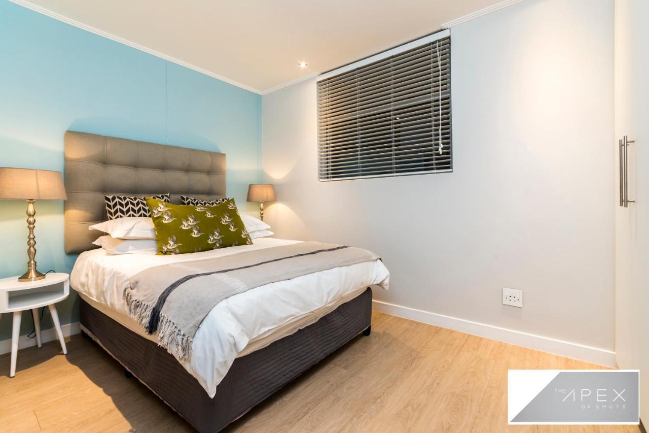 Appartamento The Apex On Smuts Johannesburg Esterno foto