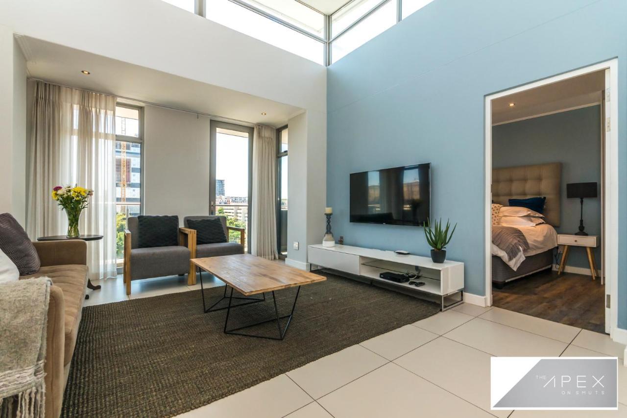 Appartamento The Apex On Smuts Johannesburg Esterno foto