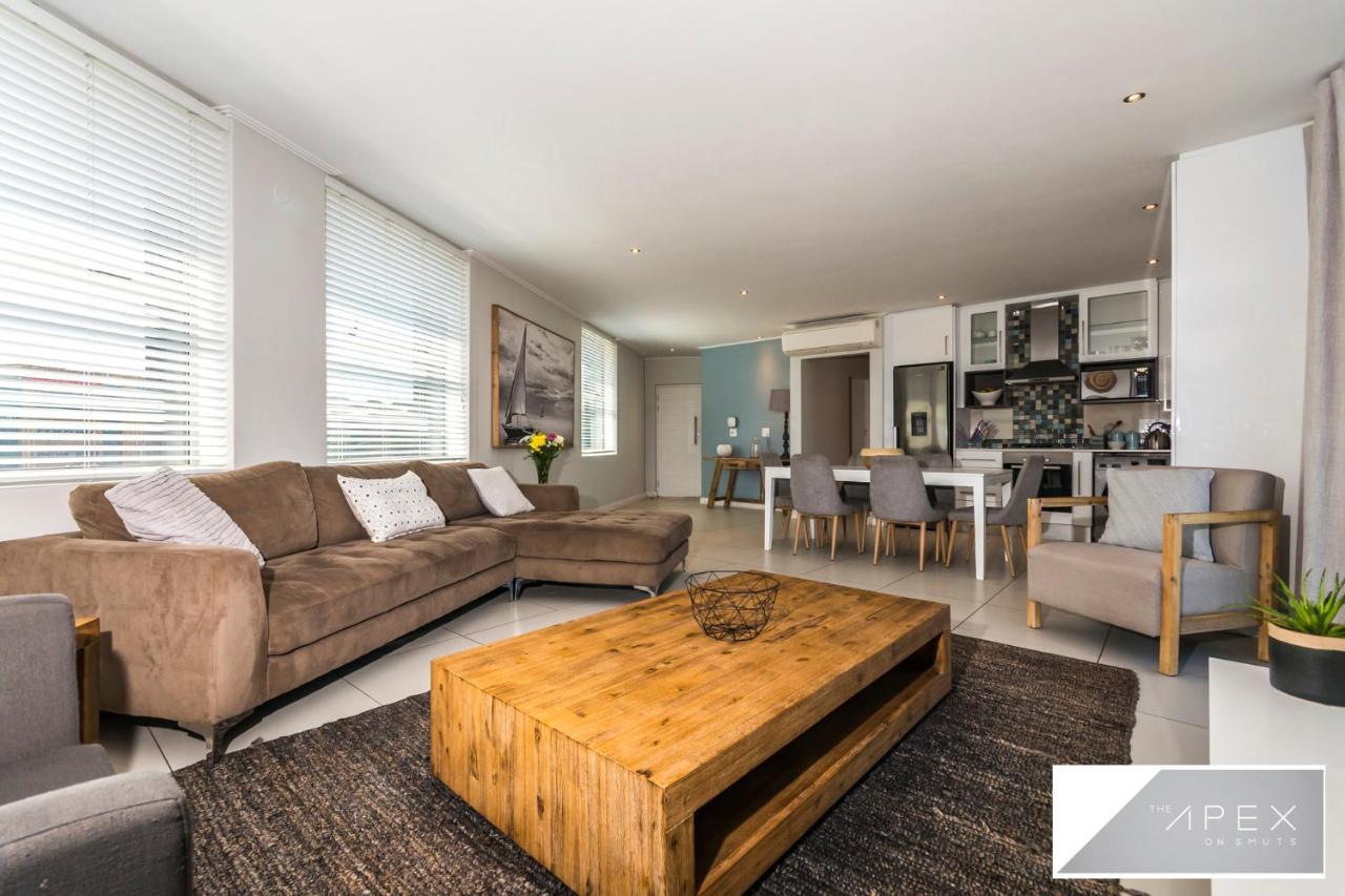 Appartamento The Apex On Smuts Johannesburg Esterno foto
