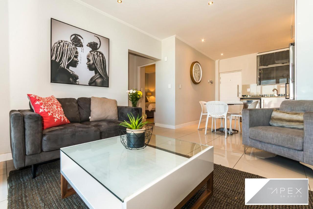 Appartamento The Apex On Smuts Johannesburg Esterno foto