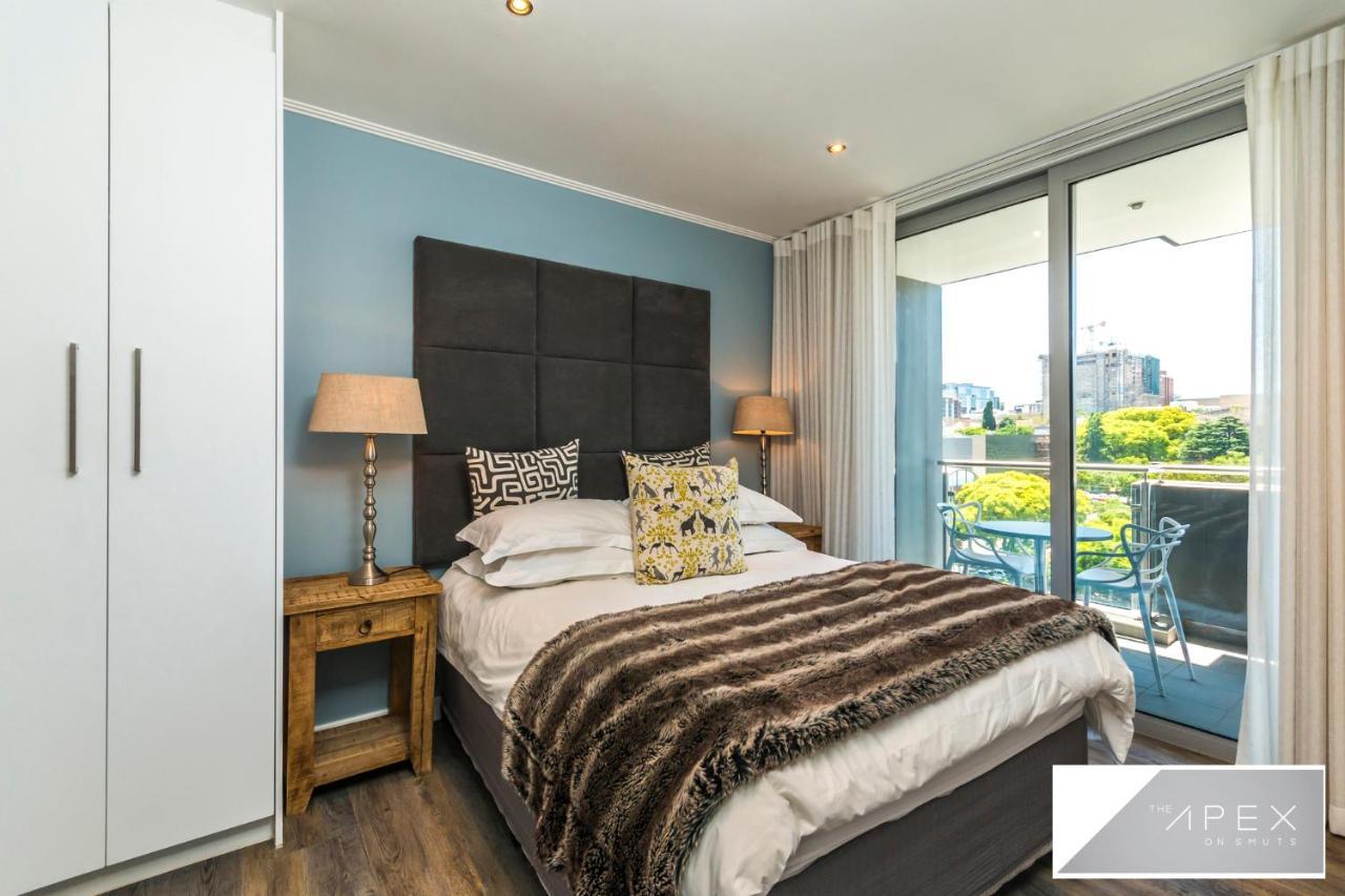 Appartamento The Apex On Smuts Johannesburg Esterno foto