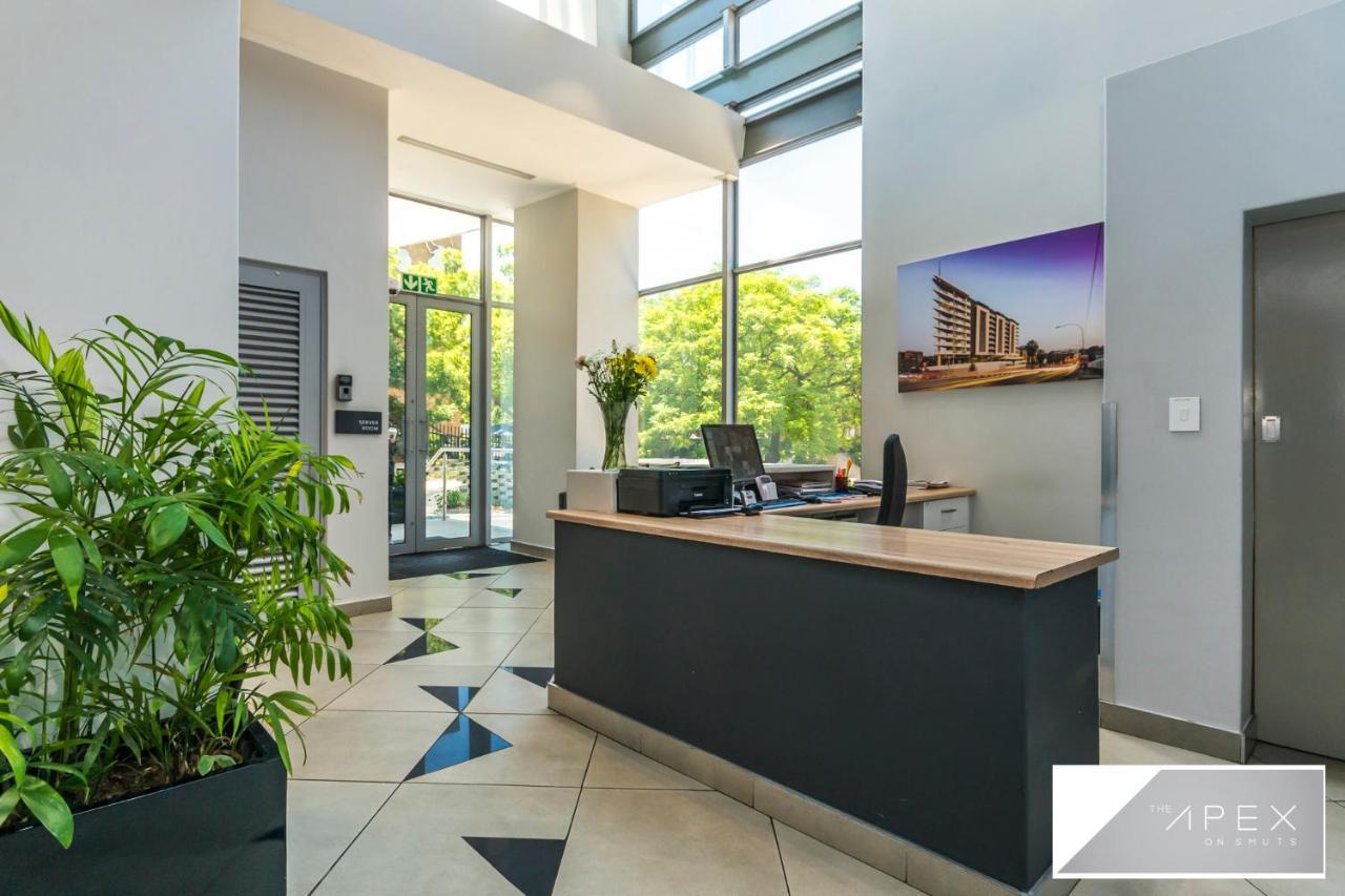 Appartamento The Apex On Smuts Johannesburg Esterno foto