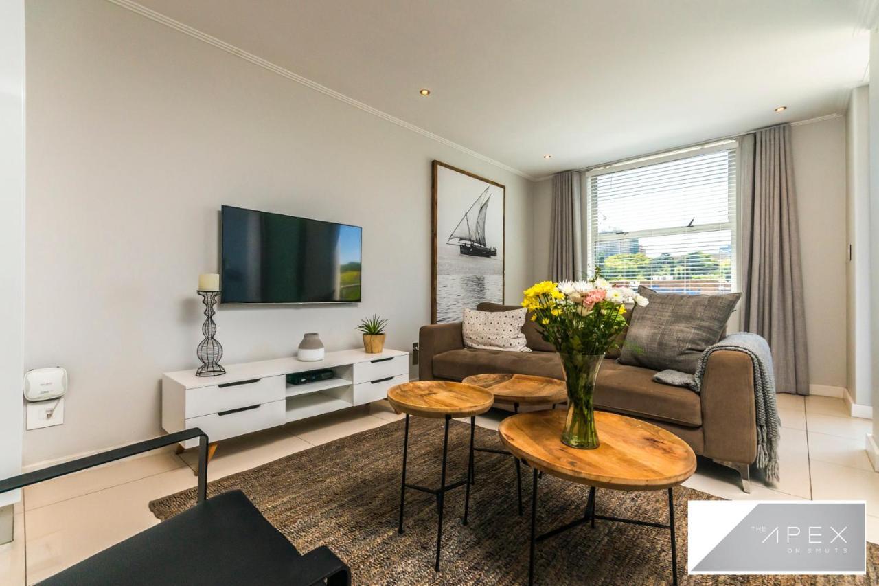 Appartamento The Apex On Smuts Johannesburg Esterno foto