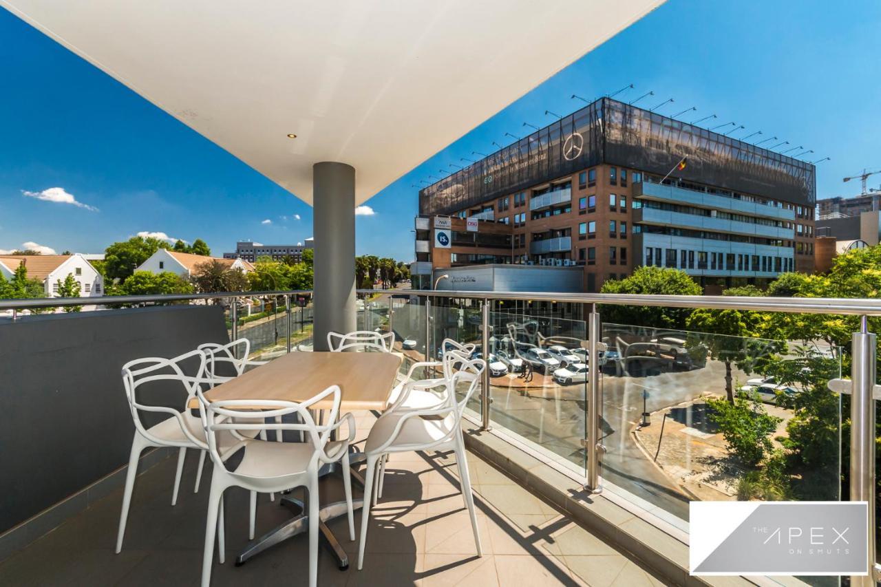 Appartamento The Apex On Smuts Johannesburg Esterno foto